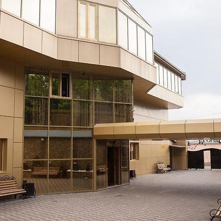 Imperiya Khmelnytskyi Exterior photo